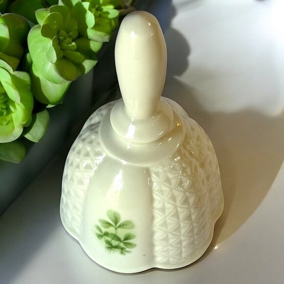 Donegal China Irish Parian Shamrock Bell Ireland - Picture 2 of 7